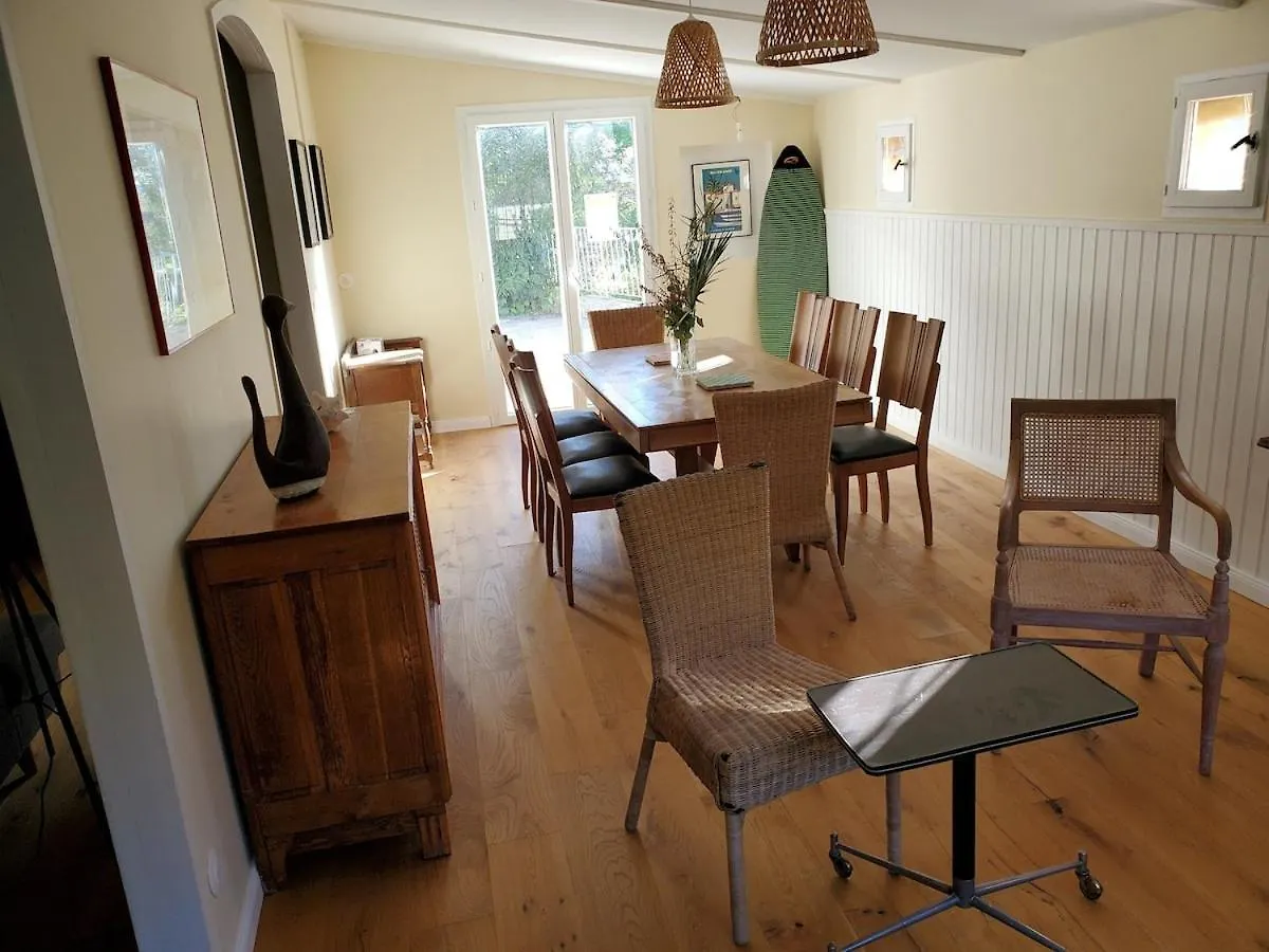 Charming House Near Village With 5-Minutes Pedestrian Access To Old Town Venelles